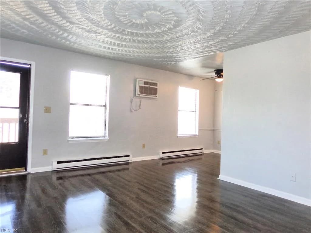 601 Rockingham ST #7, NORFOLK VA 23523 - Photo 4