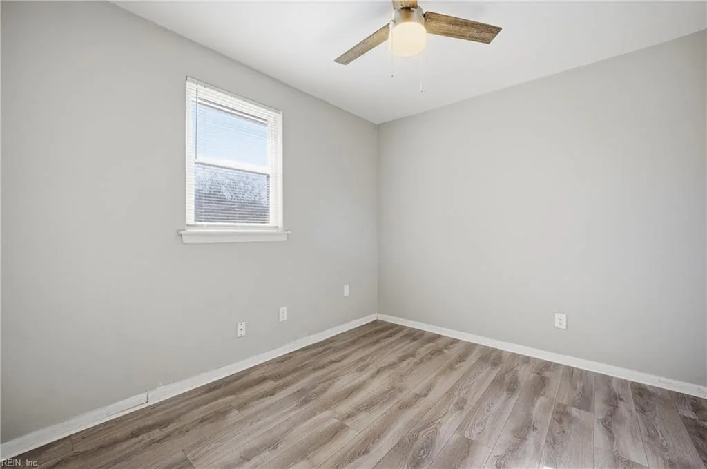 9626 10th View ST #D, NORFOLK VA 23503 - Photo 4