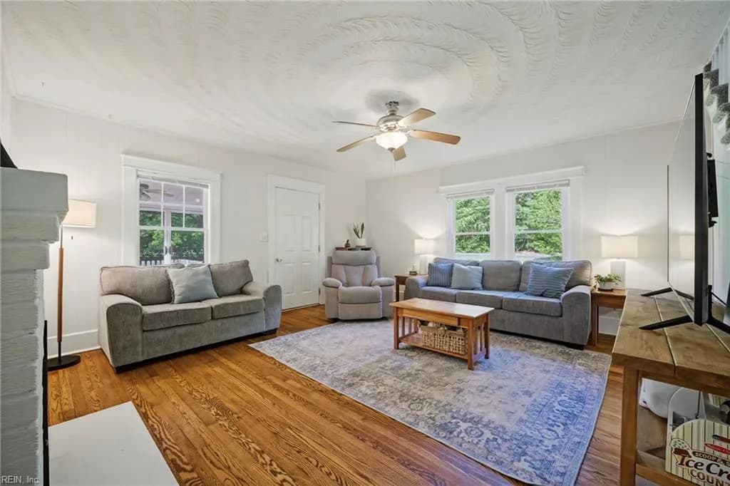 317 George Washington HWY S, CHESAPEAKE VA 23323 - Photo 3