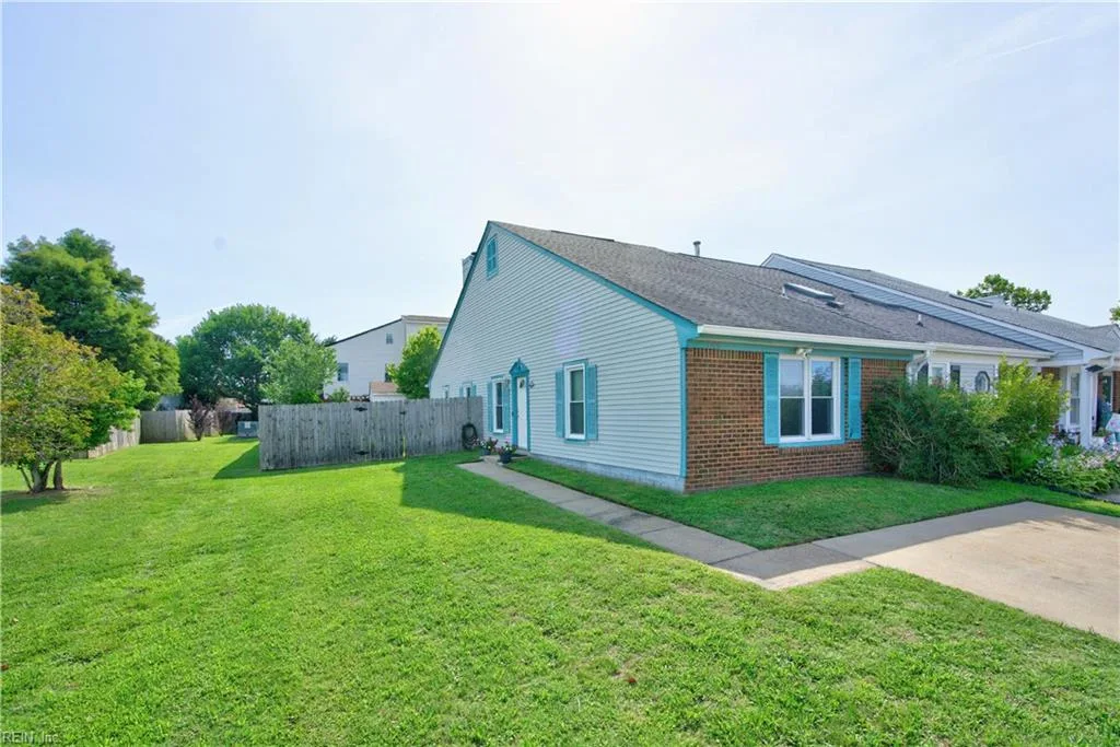 1709 Sword Dancer DR, Virginia Beach — 3 bed Residential, 1,180 sqft