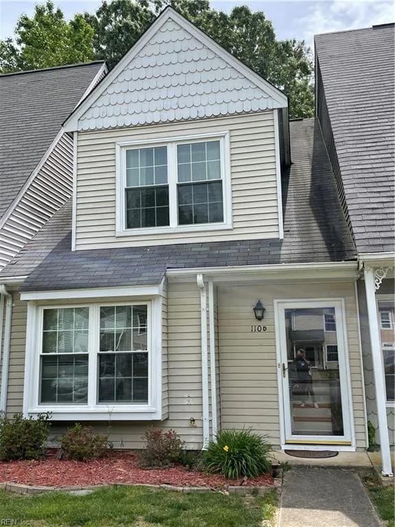 110 Heather WAY #D, YORKTOWN VA 23693 - Photo 2