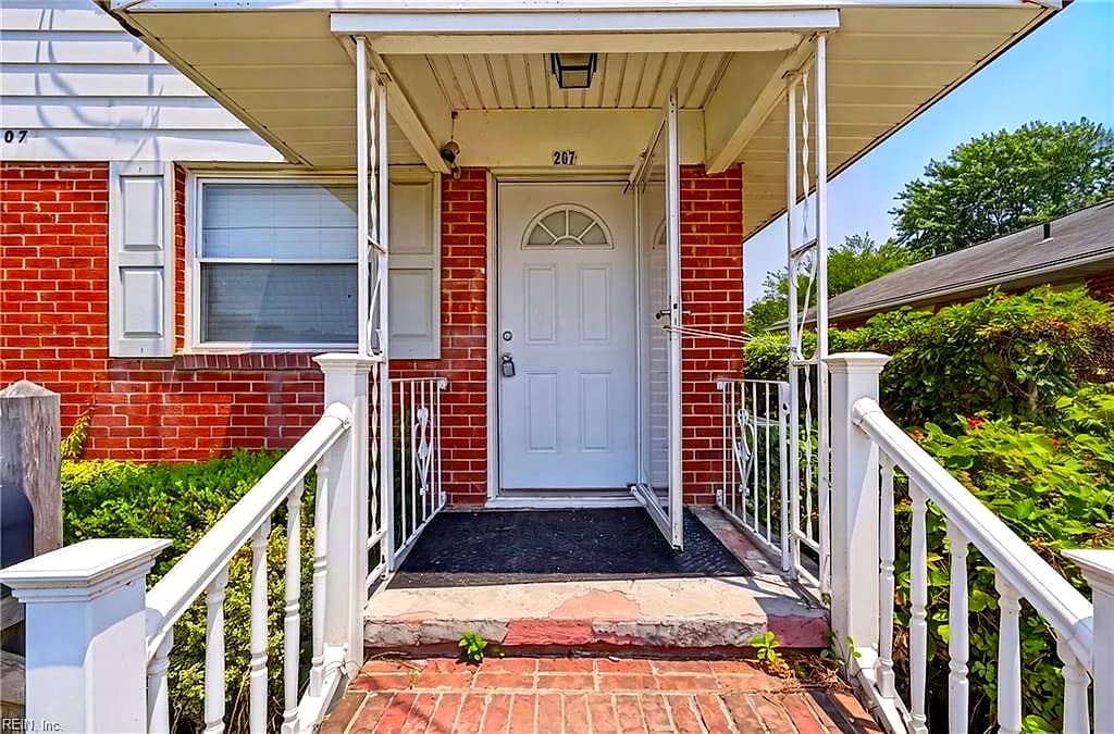207 E Sewell AVE, HAMPTON VA 23663 - Photo 5
