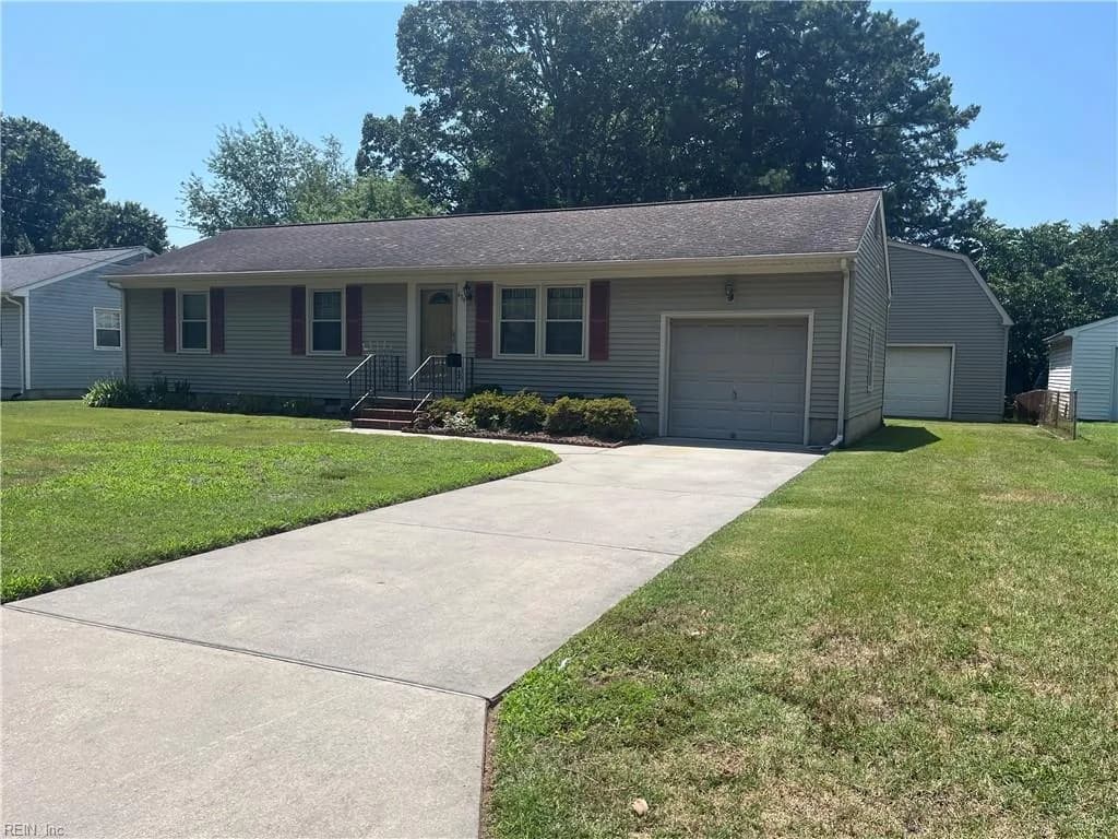 639 Daniel Dr NONE, NEWPORTNEWS VA 23601 - Photo 4