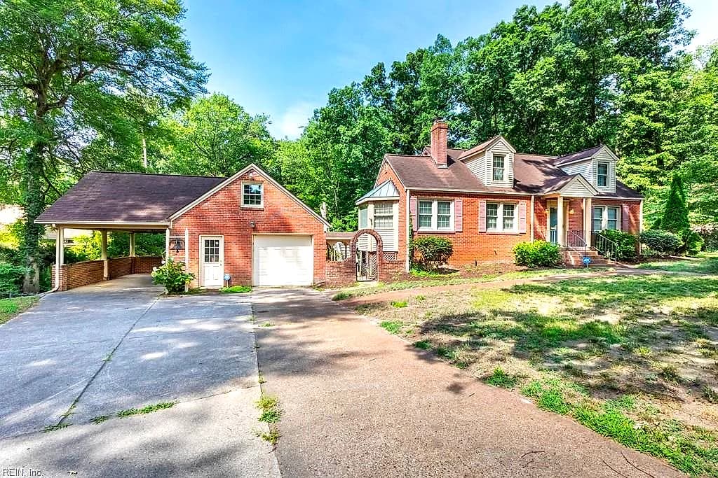 23 White Oak DR, NEWPORT NEWS VA 23601 - Photo 4