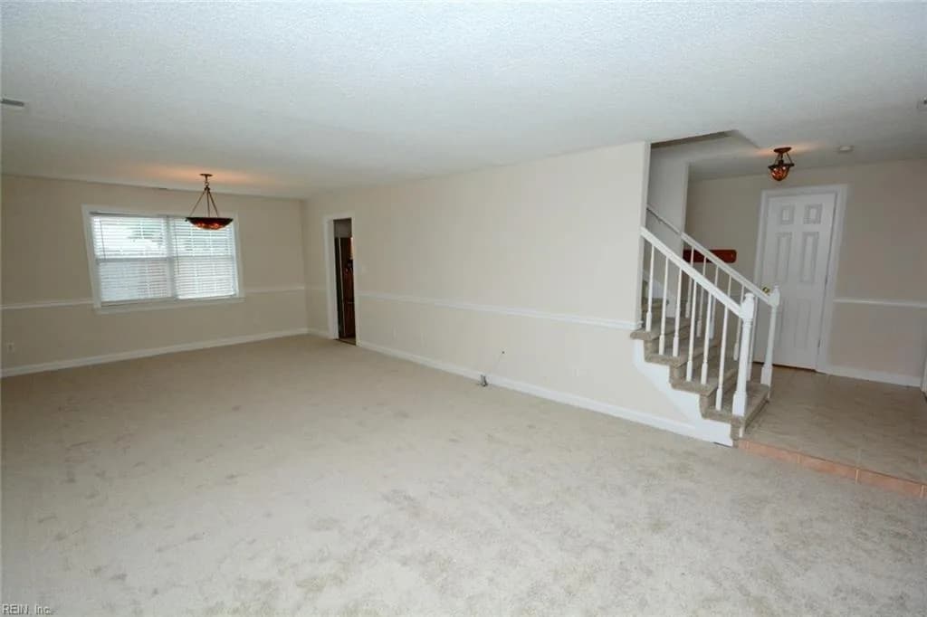1217 Reardon CIR, VIRGINIABEACH VA 23453 - Photo 3