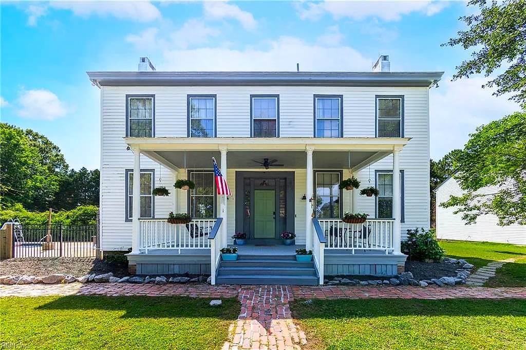 2410 Centerville TPKE, CHESAPEAKE VA 23322