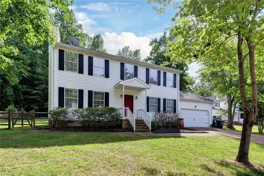 4485 Powhatan XING, WILLIAMSBURG VA 23188 - Photo 2