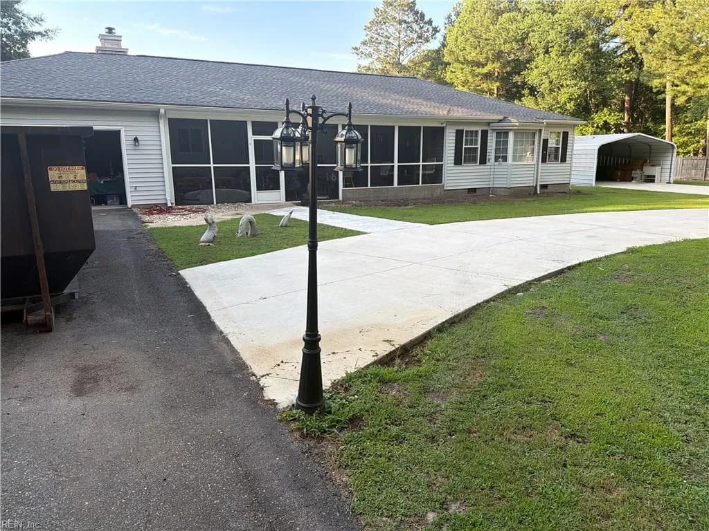 1005 Bluebird DR, CHESAPEAKE VA 23322 - Photo 2