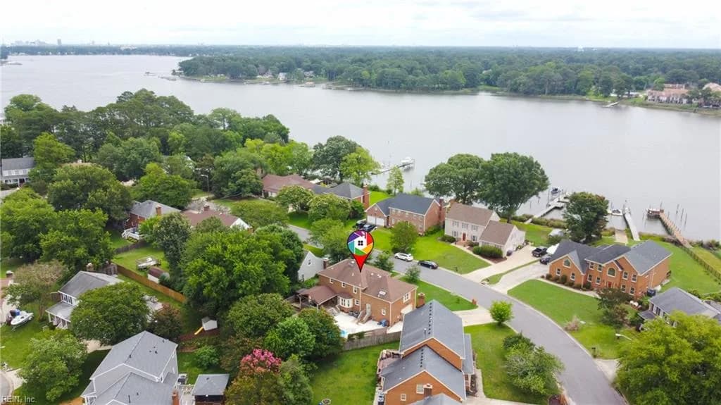 3618 Point Elizabeth DR, CHESAPEAKE VA 23321 - Photo 3