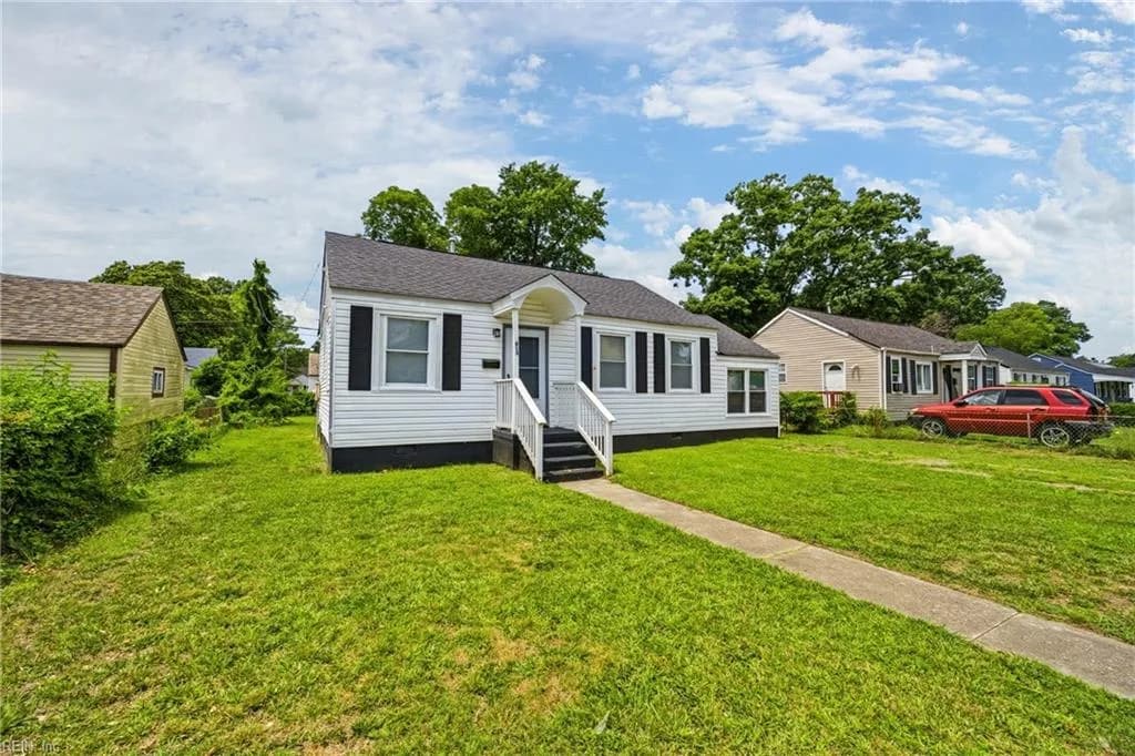 413 Colonial AVE, HAMPTON VA 23661 - Photo 3