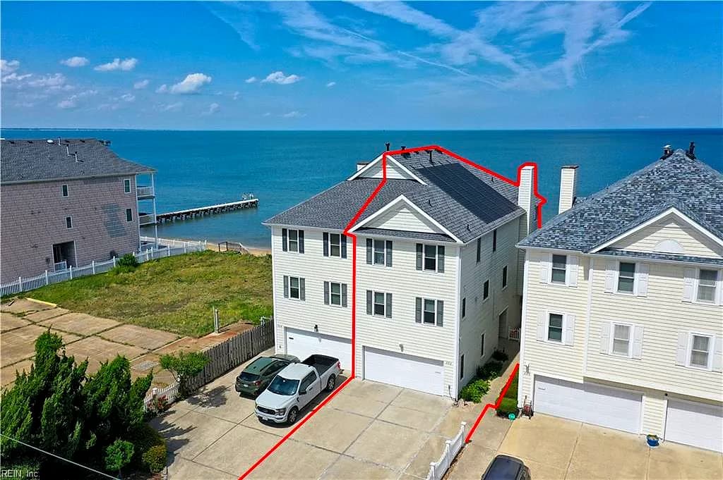 262 W Ocean View AVE, NORFOLK VA 23503 - Main photo