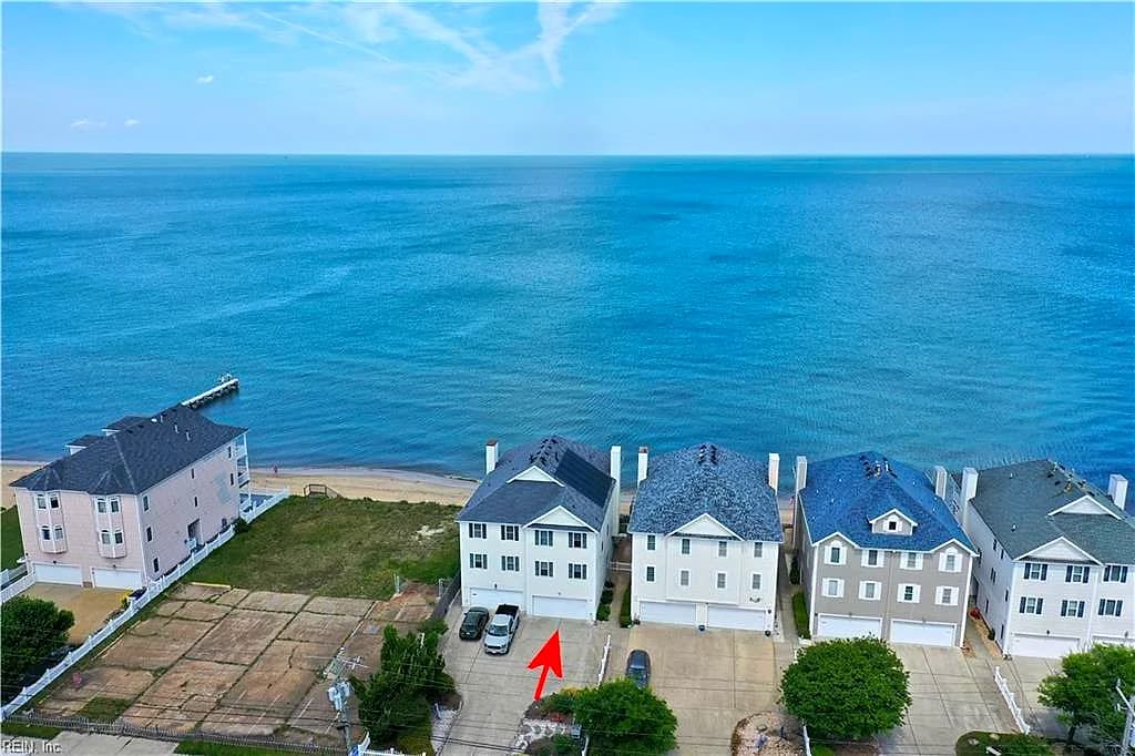 262 W Ocean View AVE, NORFOLK VA 23503 - Photo 3