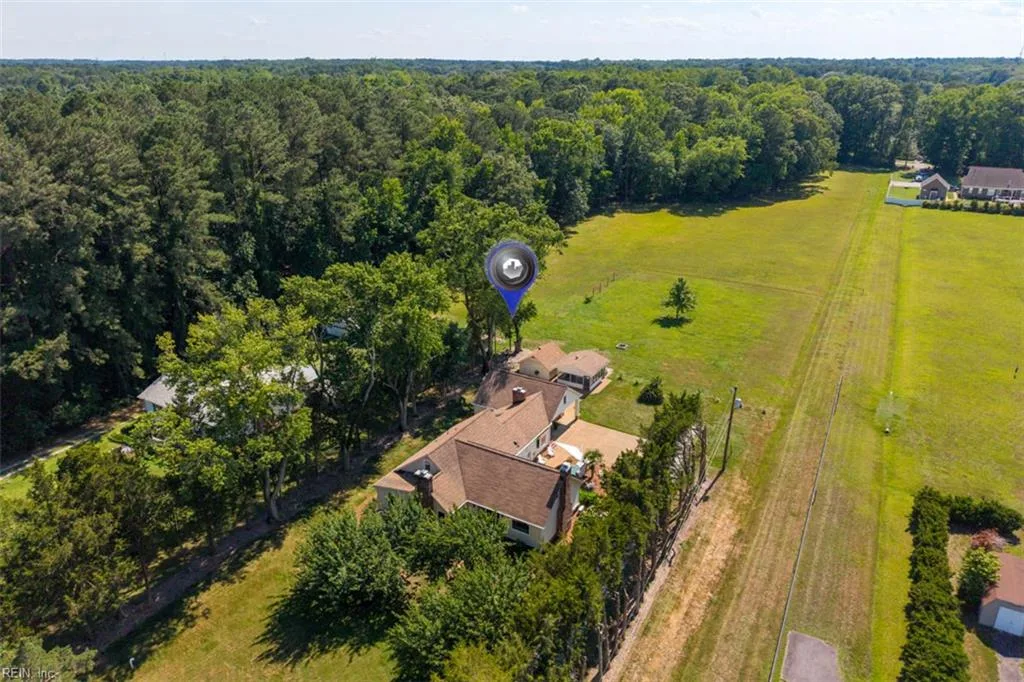 707 Waterview RD, YORKTOWN VA 23692