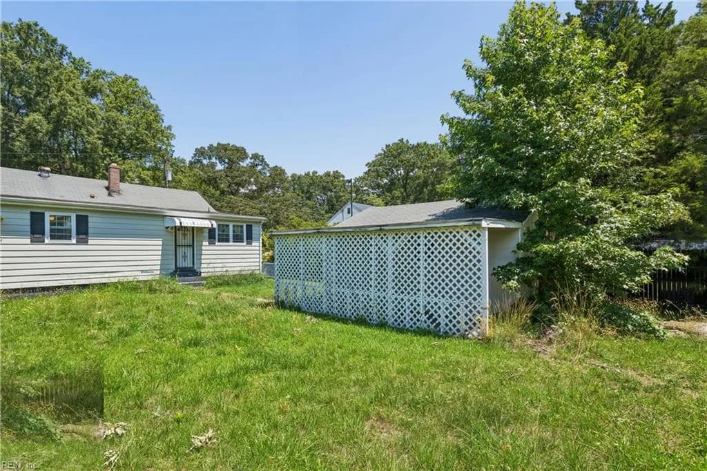 610 Morris DR, NEWPORTNEWS VA 23605 - Photo 5
