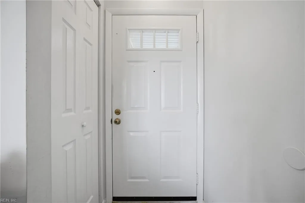 5661 Summit ARCH, VIRGINIABEACH VA 23462 - Photo 3