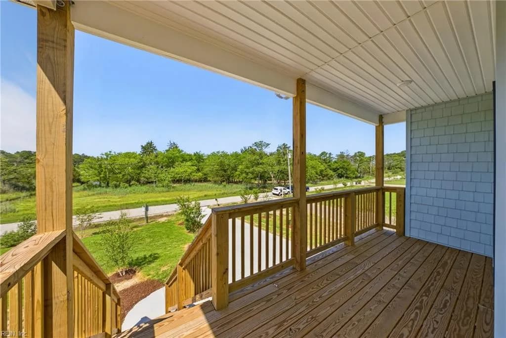 52 N Lawson RD, POQUOSON VA 23662 - Photo 5