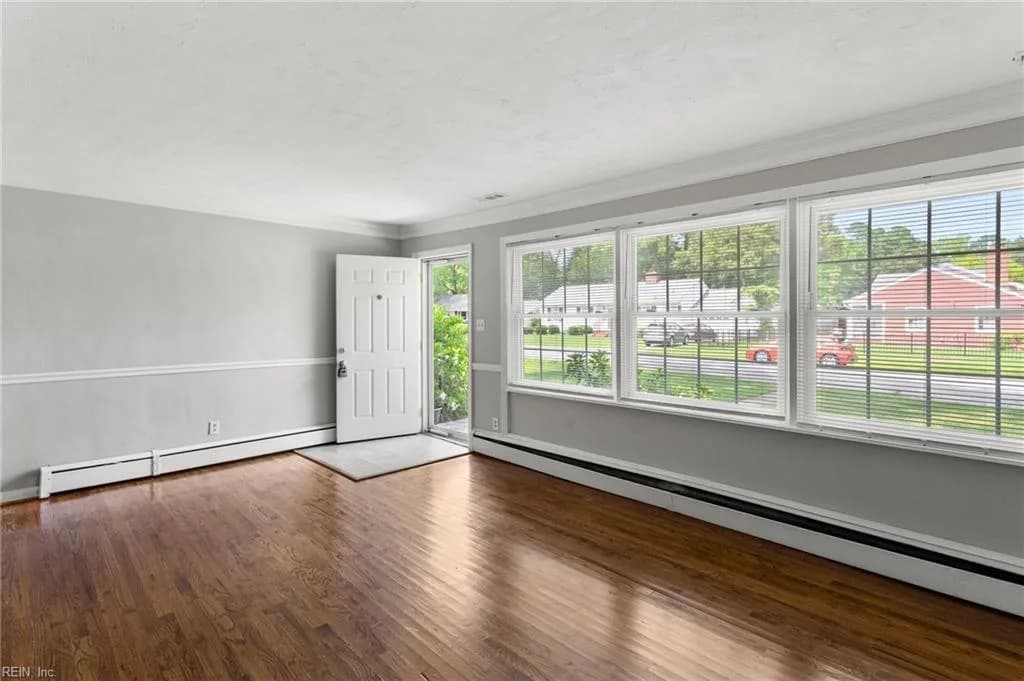 1201 Roberts RD, NEWPORTNEWS VA 23606 - Photo 3