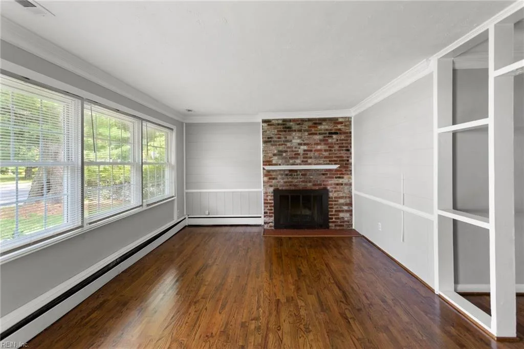 1201 Roberts RD, NEWPORTNEWS VA 23606 - Photo 4