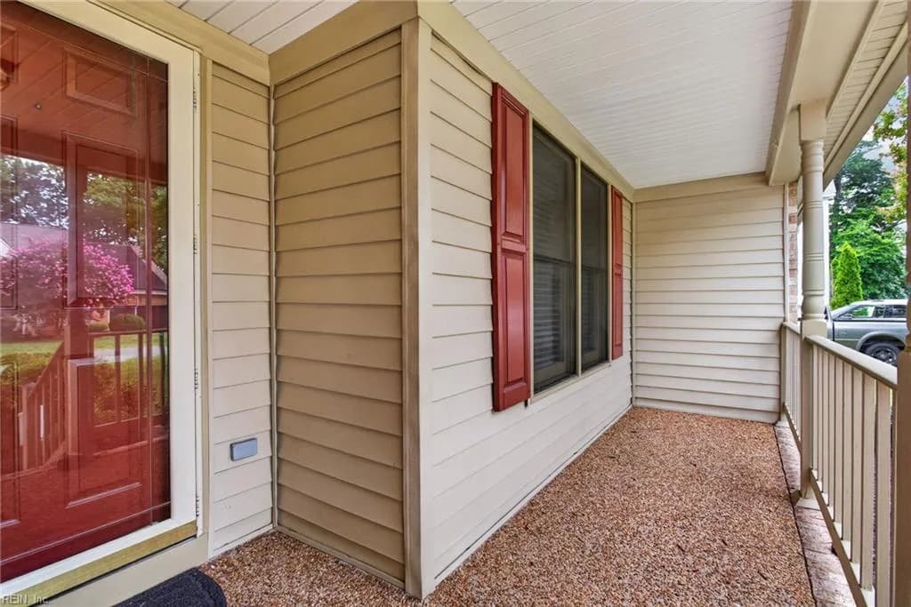 104 Blacksmith ARCH, YORKTOWN VA 23693 - Photo 4
