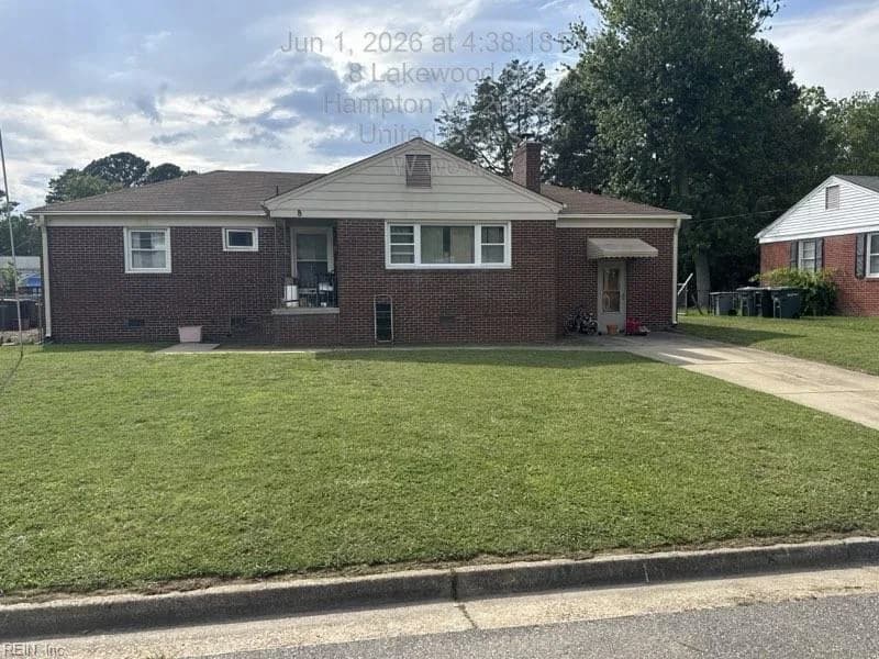 8 Lakewood DR, HAMPTON VA 23666 - Main photo