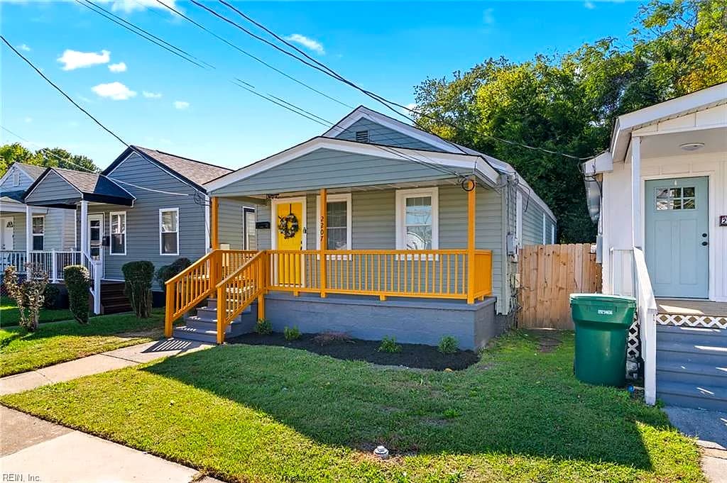 2207 Marshall AVE, NEWPORT NEWS VA 23607 - Main photo