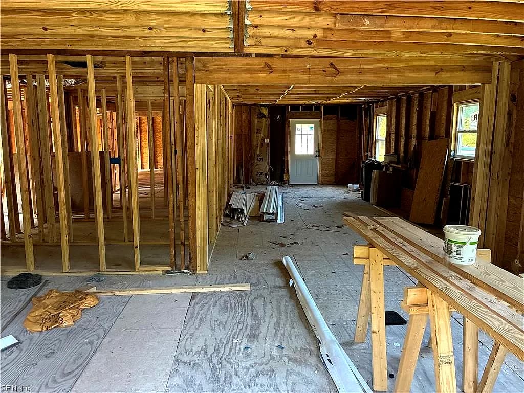 145 Shell RD, SUFFOLK VA 23432 - Photo 5