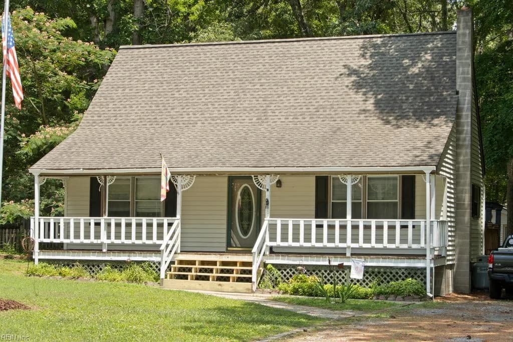 6353 Bolling Brook LN, GLOUCESTER VA 23061 - Photo 3
