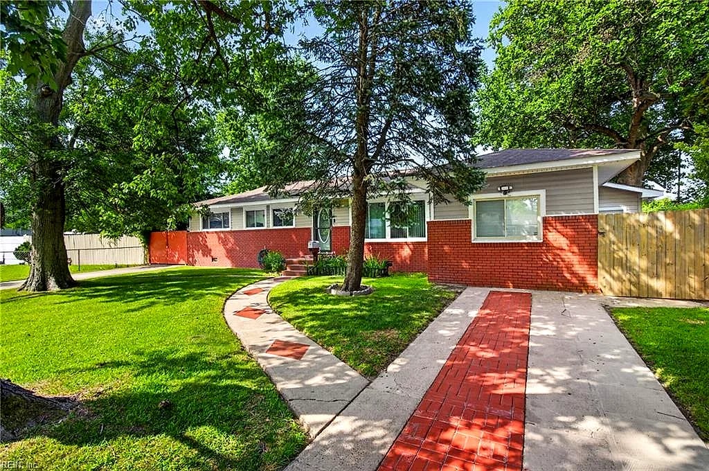 3535 Kevin DR, Norfolk — 5 bed Residential, 1,639 sqft