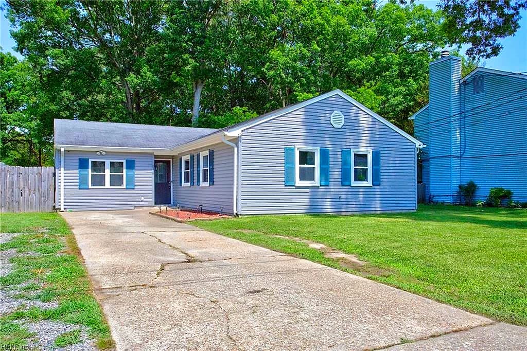 614 Woods RD, NEWPORT NEWS VA 23601 - Main photo