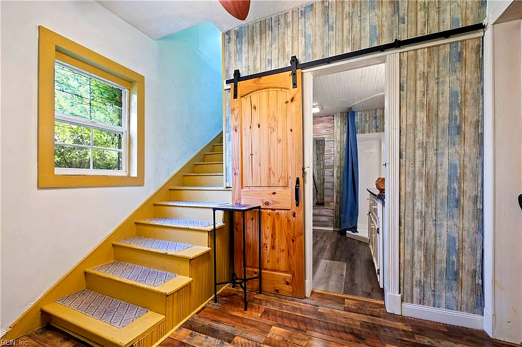 1301 Babbtown RD, Suffolk — 3 bed Residential, 2,322 sqft