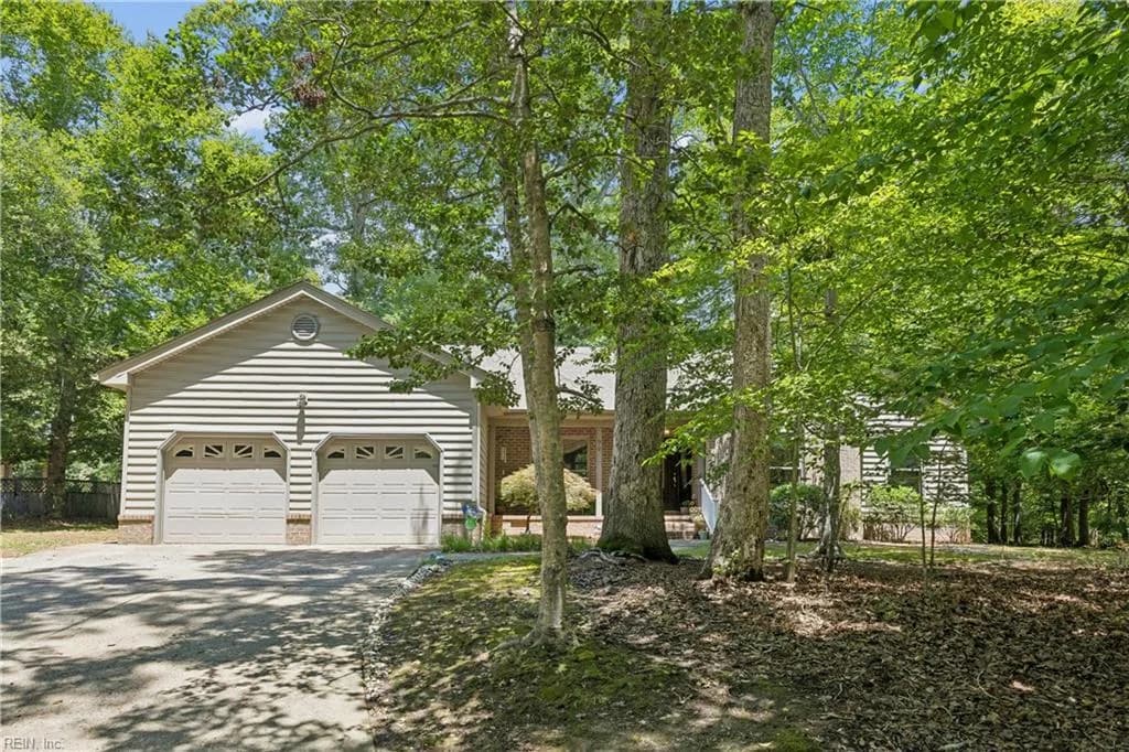99 Oxford RD, WILLIAMSBURG VA 23185 - Photo 3