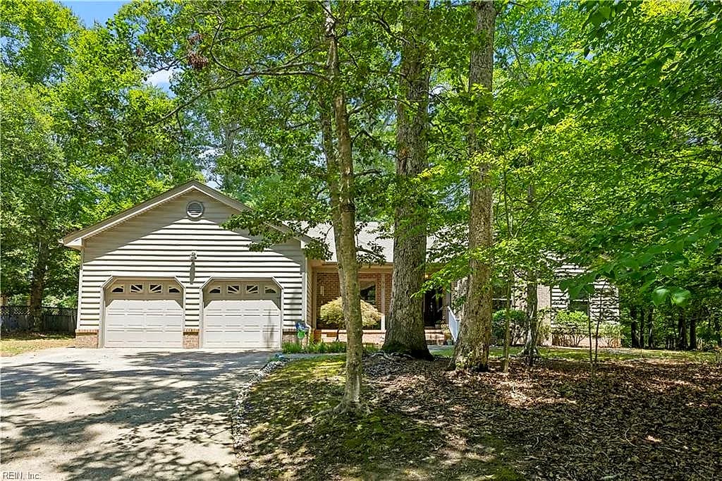 99 Oxford RD, WILLIAMSBURG VA 23185 - Photo 5
