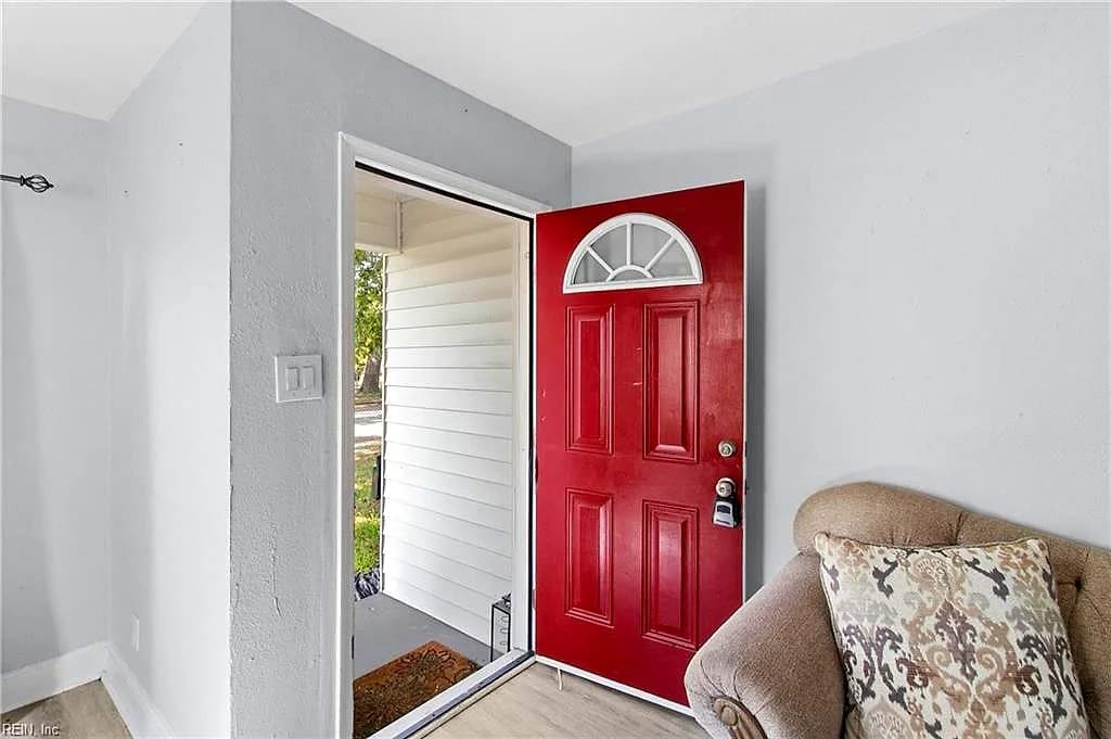 403 Bogart ST, FRANKLIN VA 23851 - Photo 3