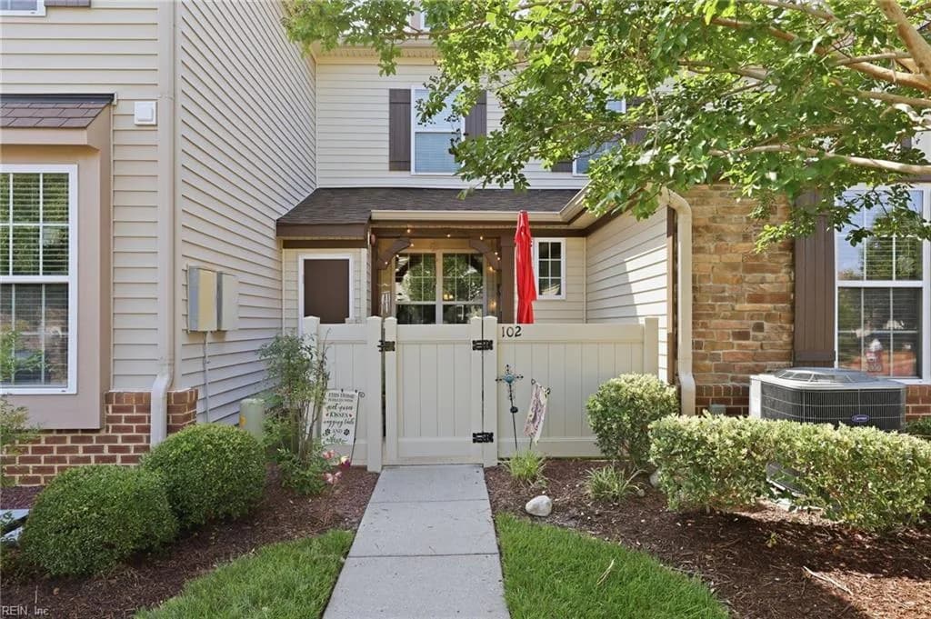 102 Herons CV, CARROLLTON VA 23314 - Photo 3
