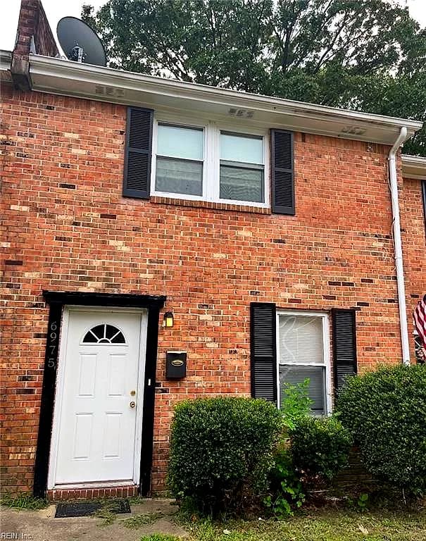 6975 Bonnot DR, NORFOLK VA 23513 - Main photo