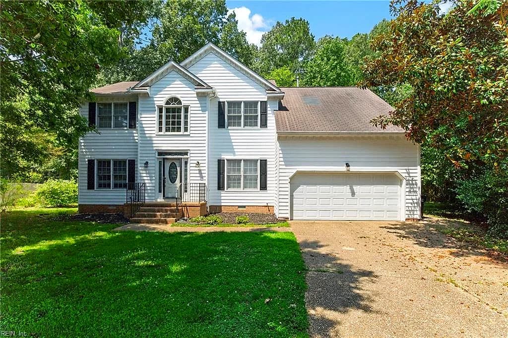 212 Halles RN, YORKTOWN VA 23693 - Main photo