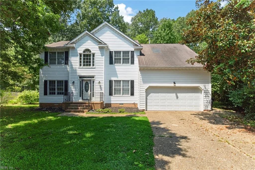 212 Halles RN, YORKTOWN VA 23693 - Photo 2