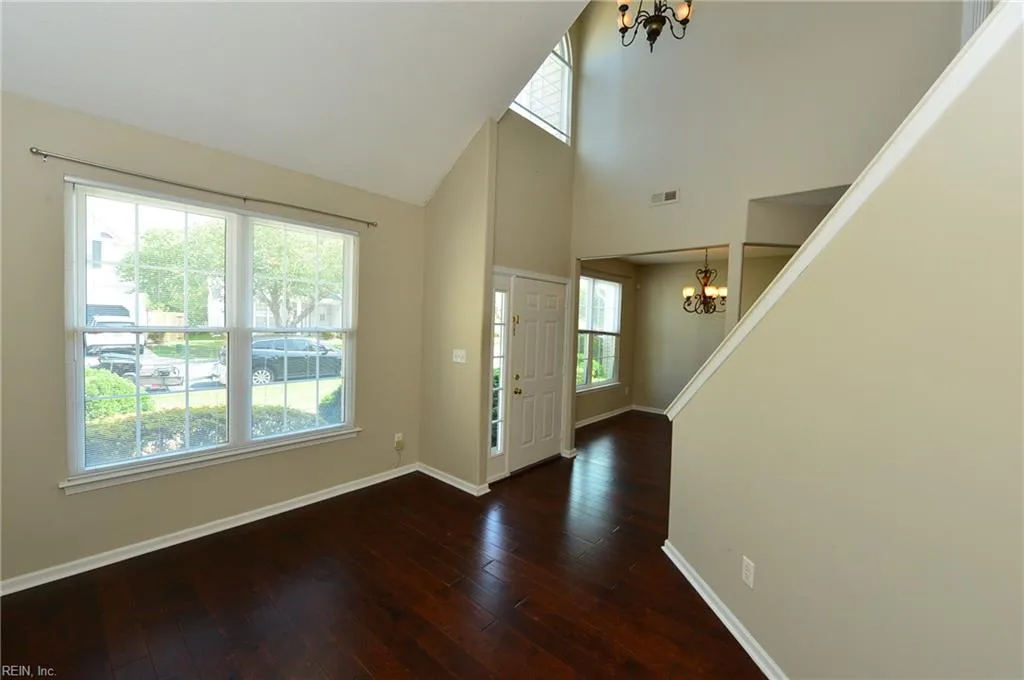 517 Whisper WALK, CHESAPEAKE VA 23322 - Photo 4