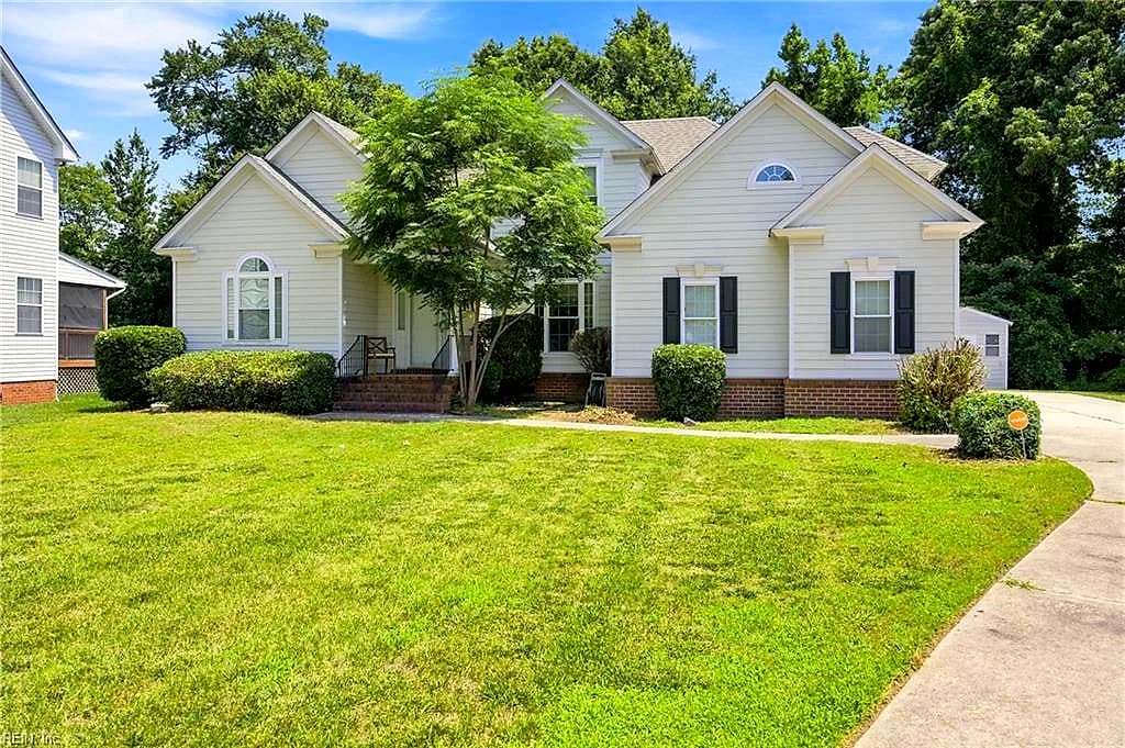 3126 N Stonebridge DR, NORFOLK VA 23504 - Main photo