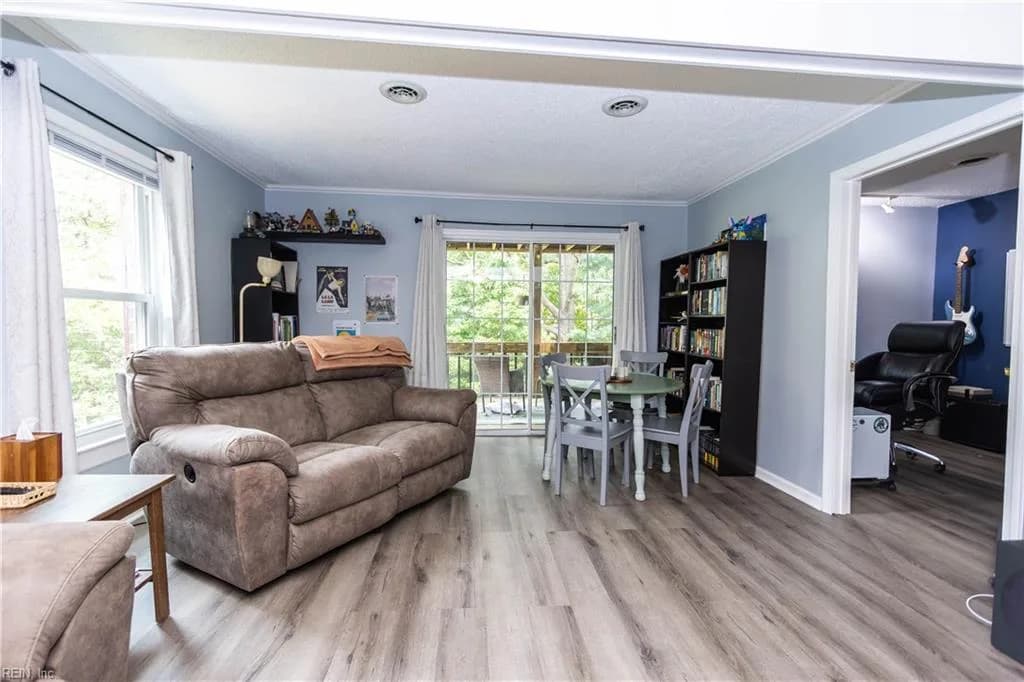 100 Burnt Bridge WAY #E, YORKTOWN VA 23692 - Photo 4