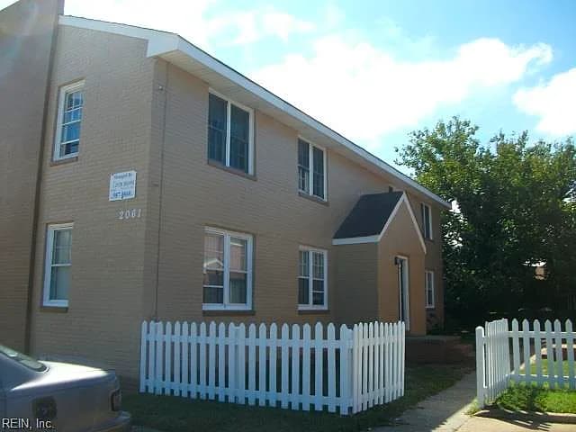2061 E Ocean View AVE, NORFOLK VA 23503 - Main photo