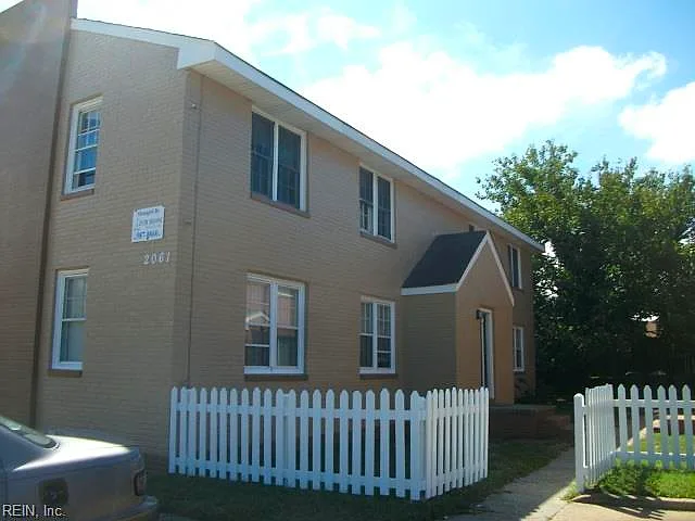 2061 E Ocean View AVE, NORFOLK VA 23503