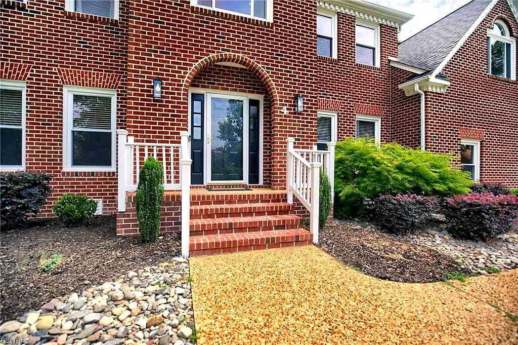 4 Tennis CIR, POQUOSON VA 23662 - Photo 4