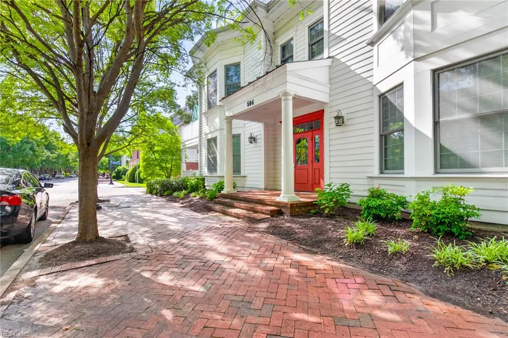504 E Freemason ST #3B, NORFOLK VA 23510