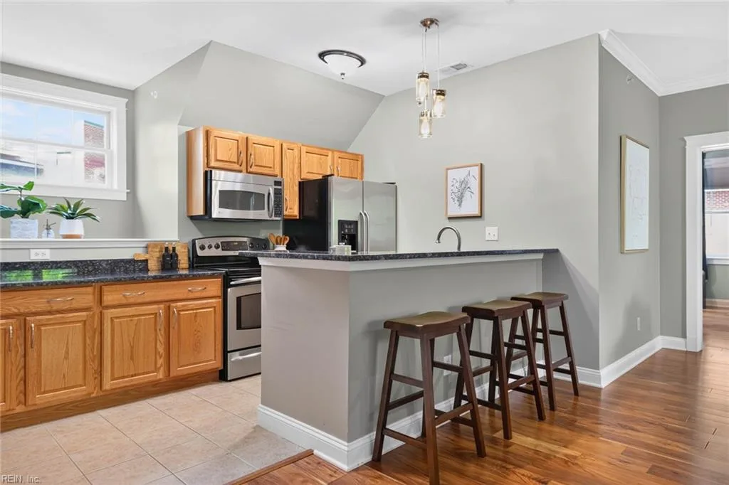 504 E Freemason ST #3B, NORFOLK VA 23510 - Photo 4