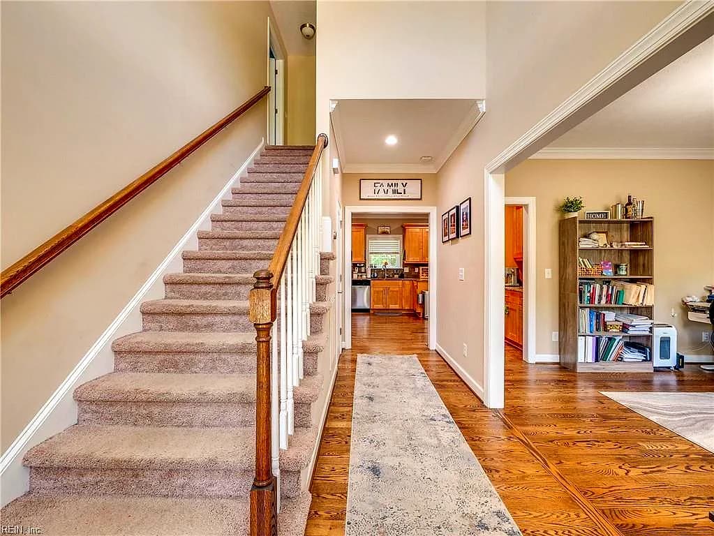1098 Poquoson AVE, POQUOSON VA 23662 - Photo 4