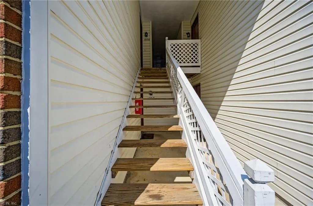 1368 Ivywood Road RD, VIRGINIABEACH VA 23453 - Photo 5