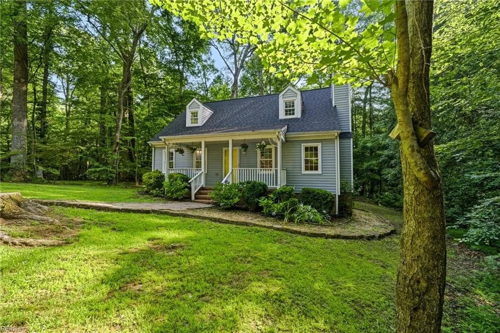 102 Tampa CIR, WILLIAMSBURG VA 23188 - Photo 3