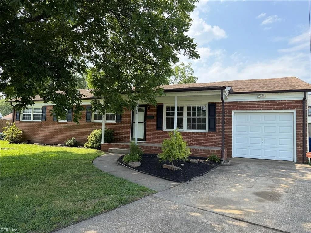 362 King Christian CIR, VIRGINIA BEACH VA 23462