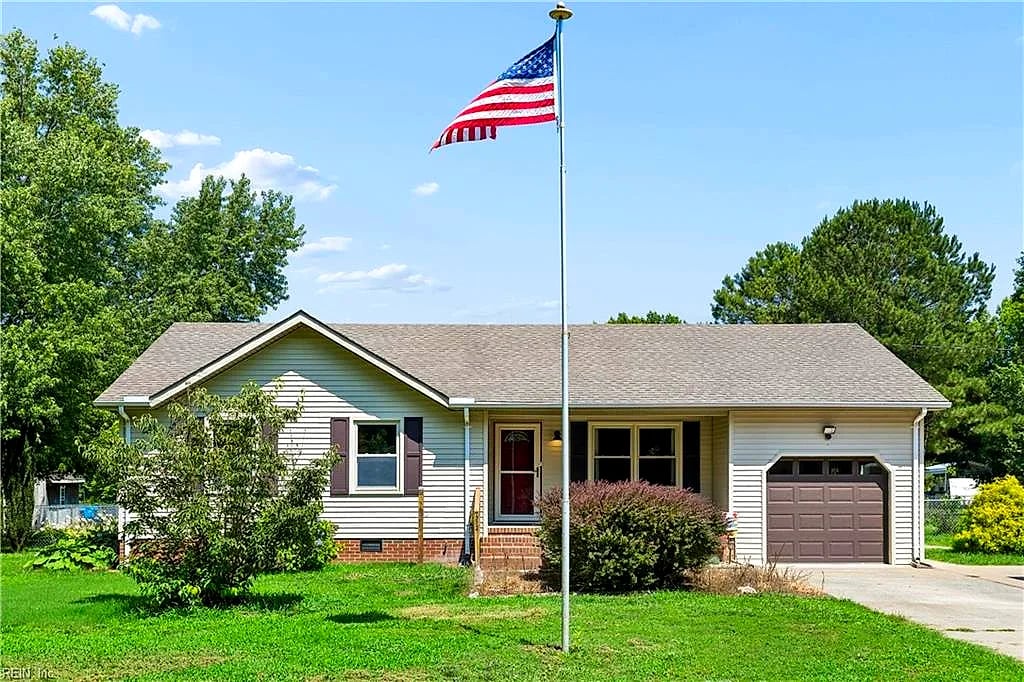 752 Manning Bridge RD, Suffolk — 3 bed Residential, 1,314 sqft
